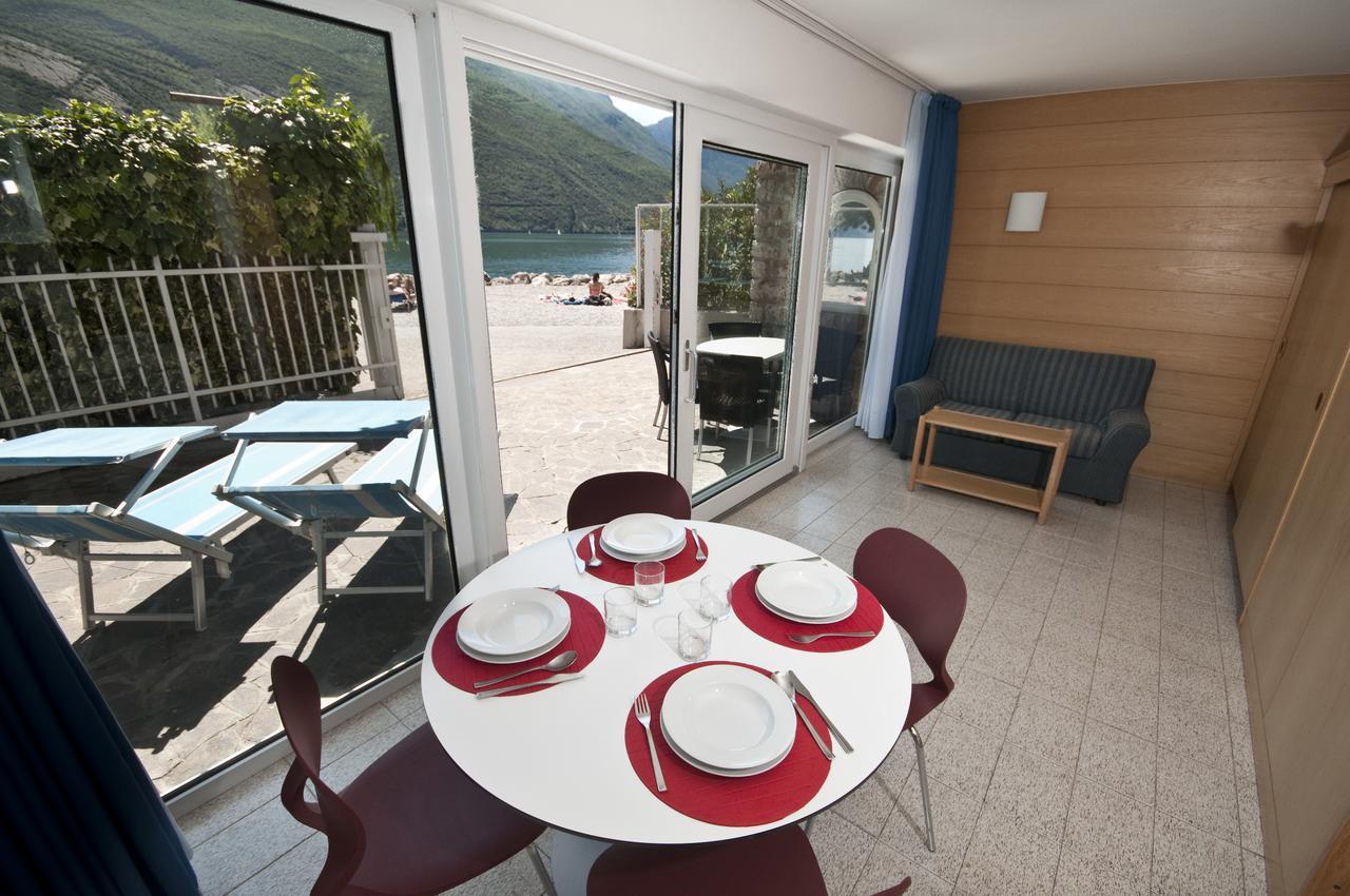 Casa Toblini Al Lago On The Beach Torbole Sul Garda Екстериор снимка