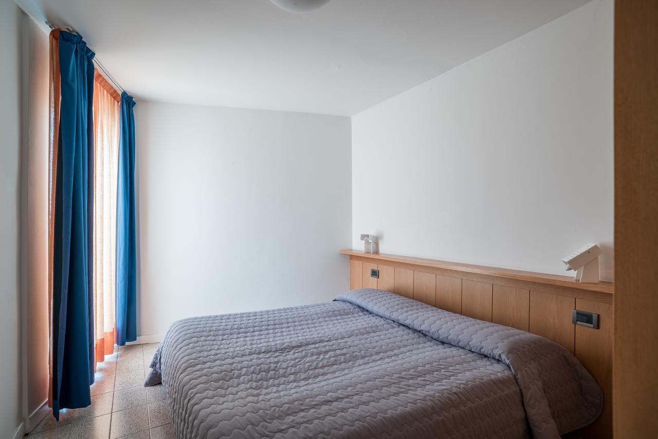 Casa Toblini Al Lago On The Beach Torbole Sul Garda Екстериор снимка