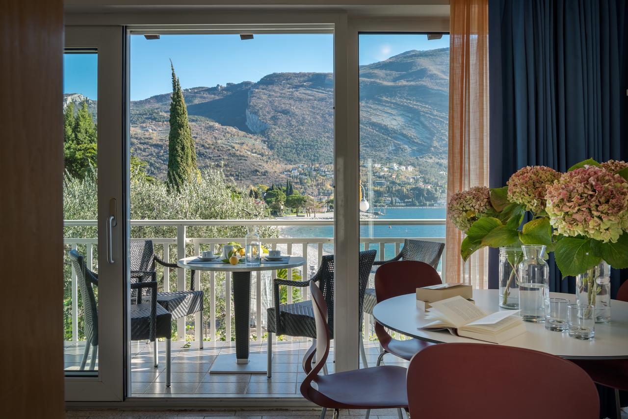 Casa Toblini Al Lago On The Beach Torbole Sul Garda Екстериор снимка