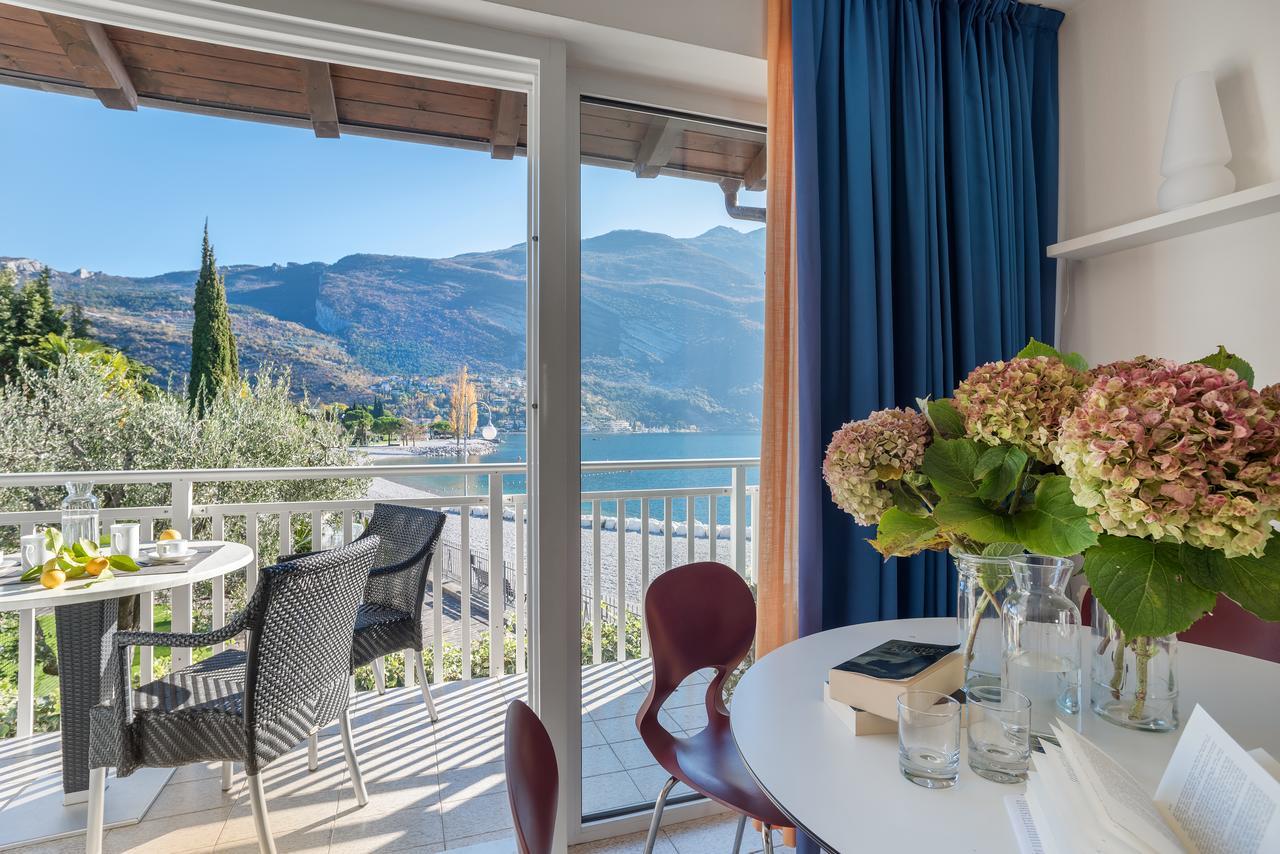 Casa Toblini Al Lago On The Beach Torbole Sul Garda Екстериор снимка