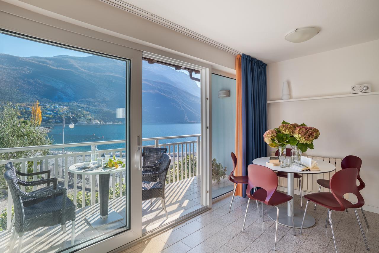 Casa Toblini Al Lago On The Beach Torbole Sul Garda Екстериор снимка